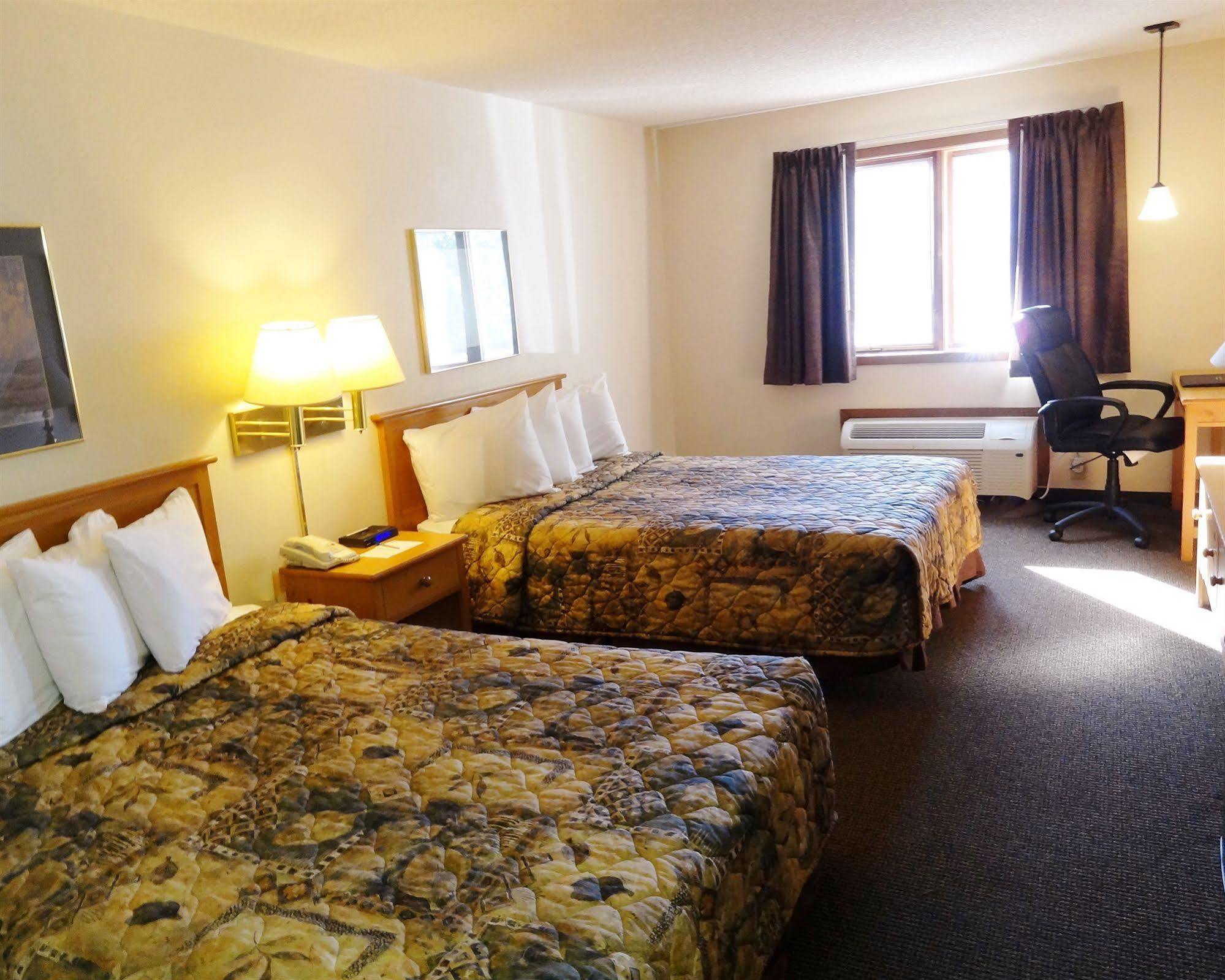 Baymont By Wyndham Pierre Hotel Luaran gambar
