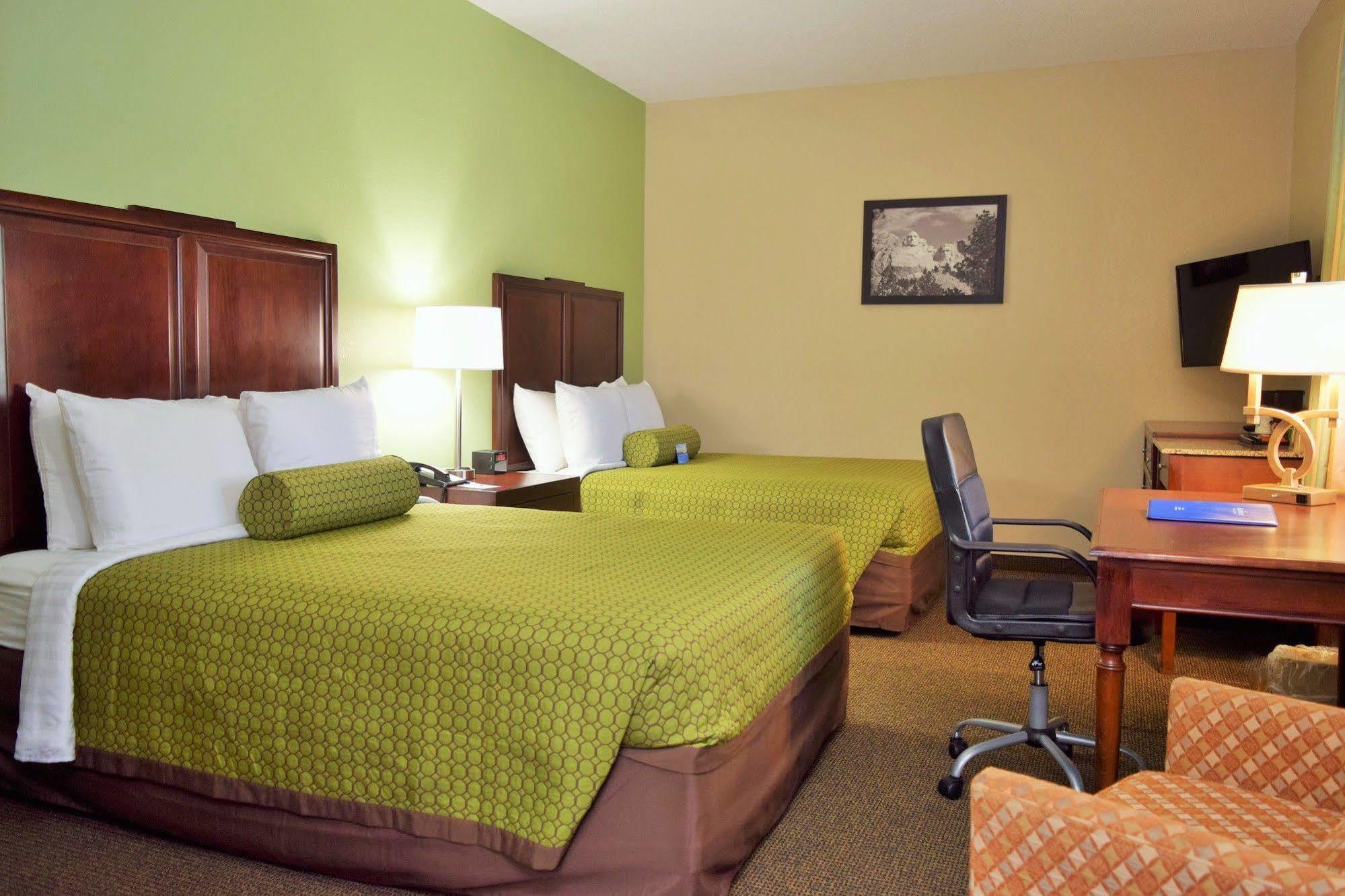 Baymont By Wyndham Pierre Hotel Luaran gambar