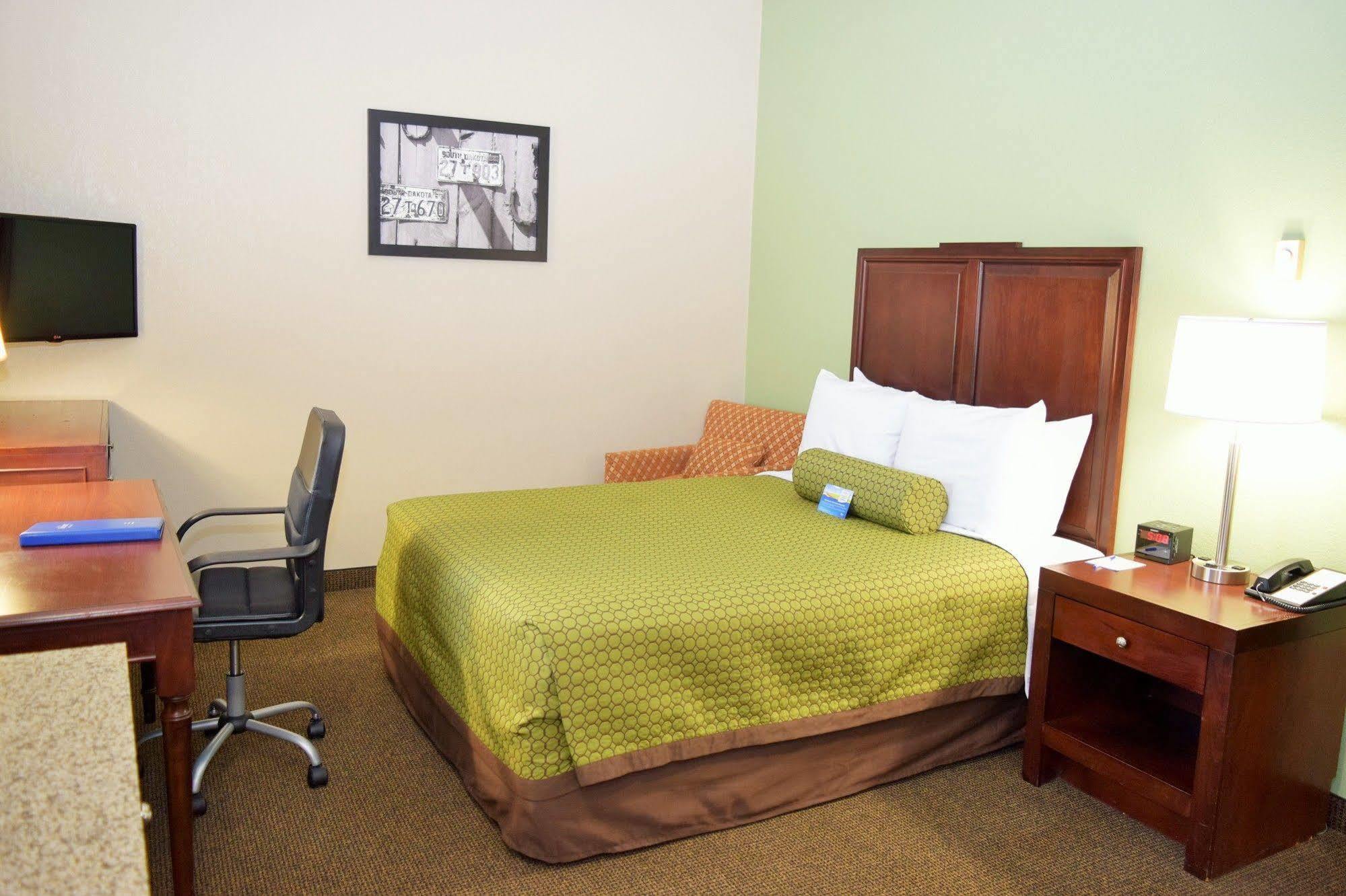 Baymont By Wyndham Pierre Hotel Luaran gambar