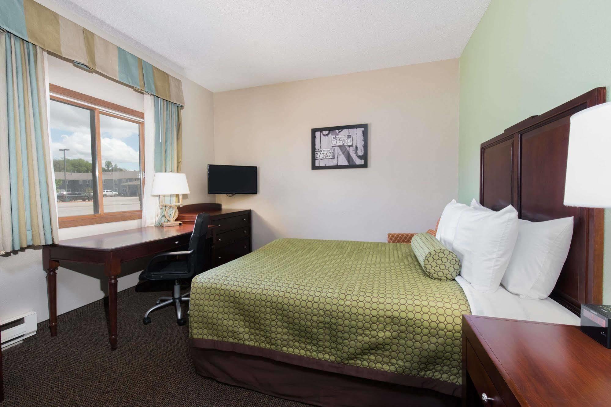 Baymont By Wyndham Pierre Hotel Luaran gambar